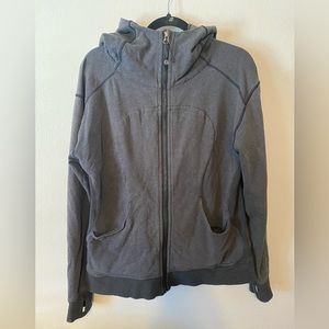 Lululemon size 12 excellent condition